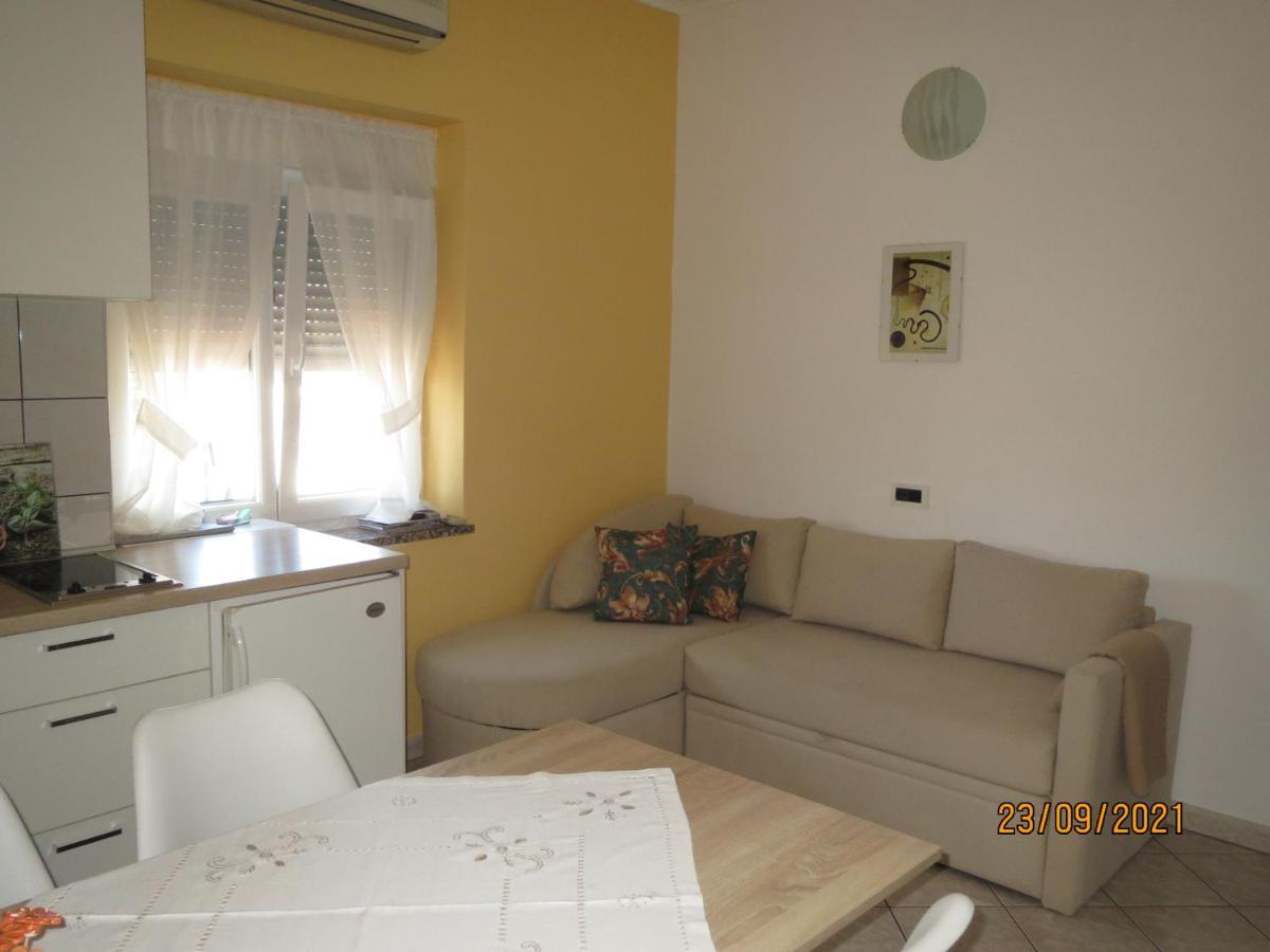 Apartments Jann Krk Town Exterior foto